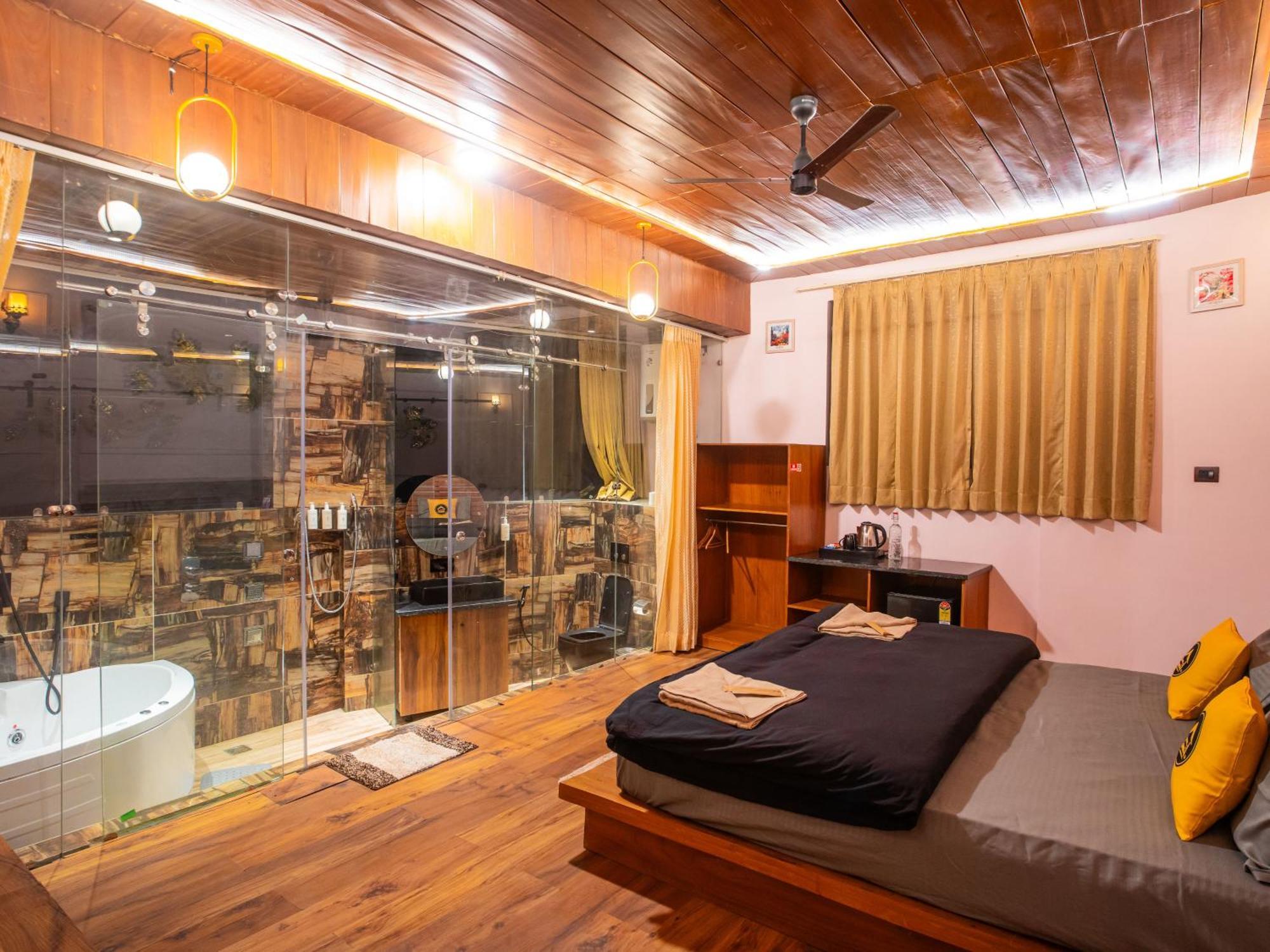 The Hosteller Rishikesh, Upper Tapovan Exterior photo