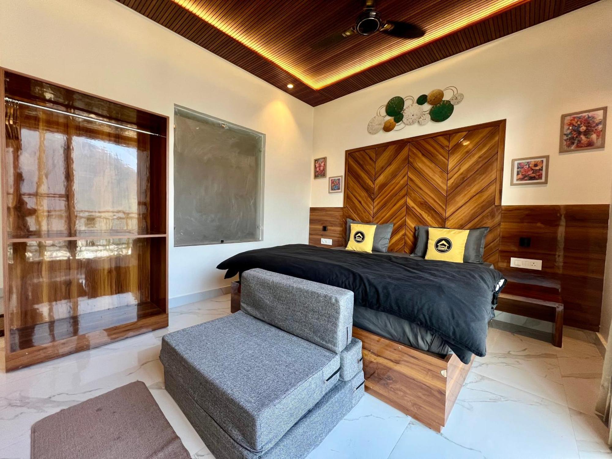 The Hosteller Rishikesh, Upper Tapovan Exterior photo