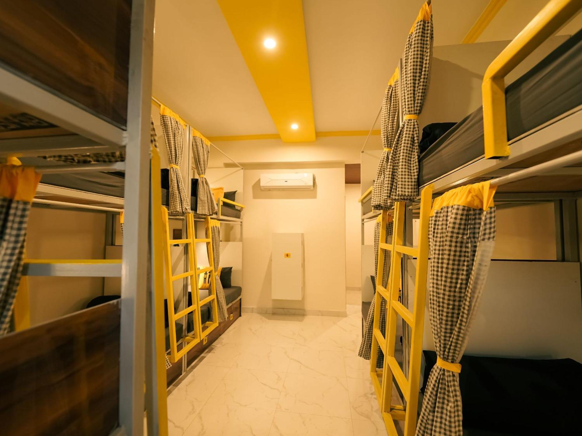 The Hosteller Rishikesh, Upper Tapovan Exterior photo