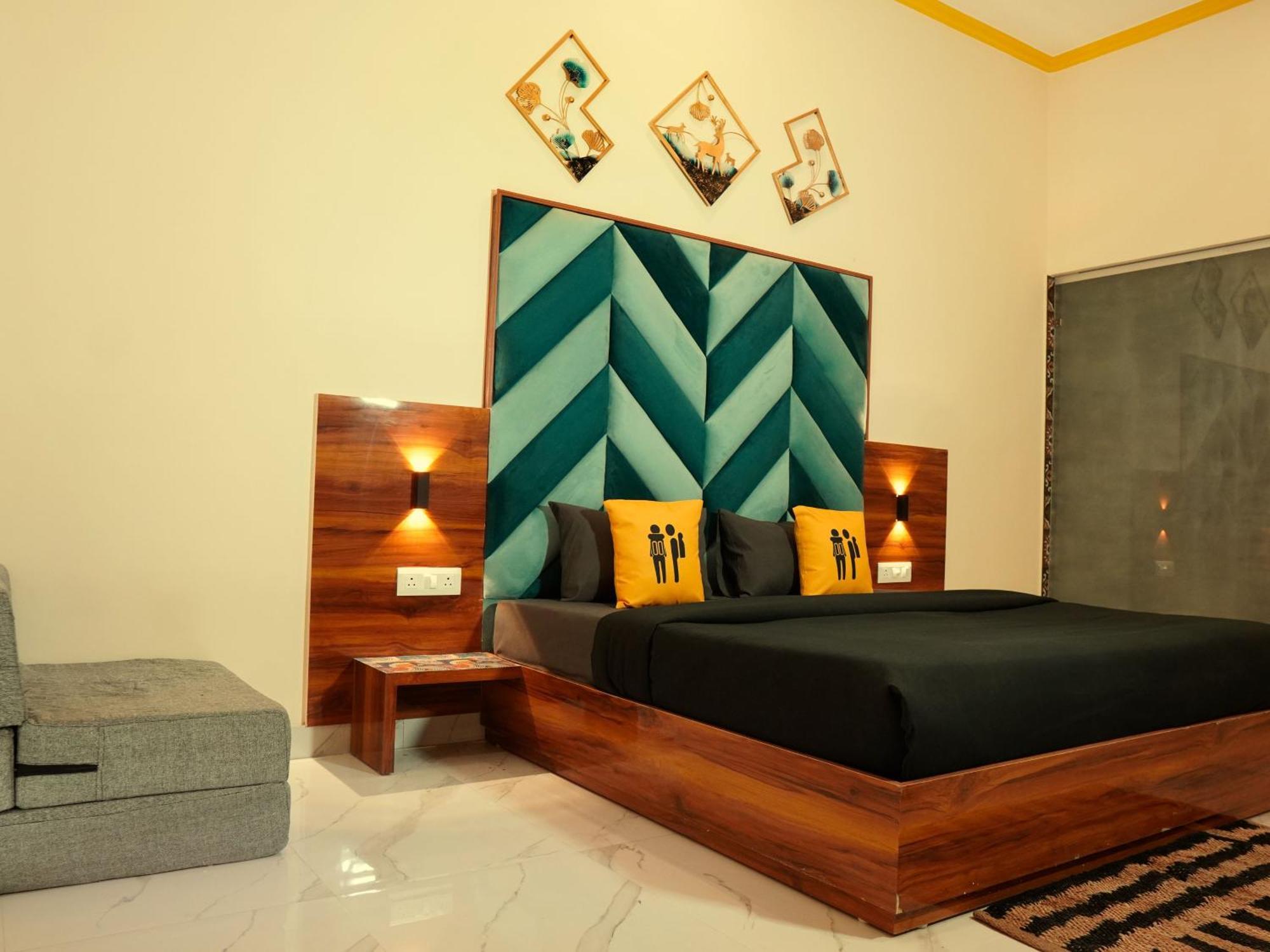 The Hosteller Rishikesh, Upper Tapovan Exterior photo