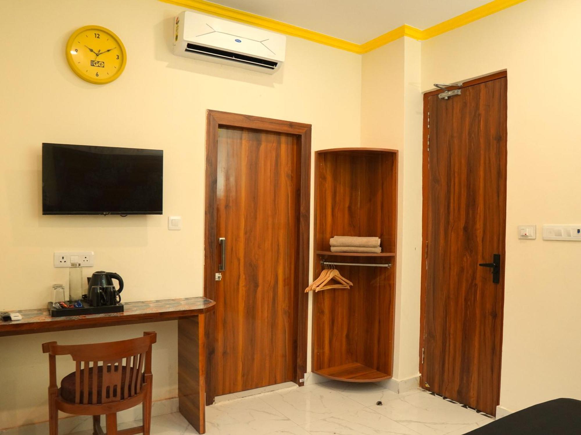 The Hosteller Rishikesh, Upper Tapovan Exterior photo